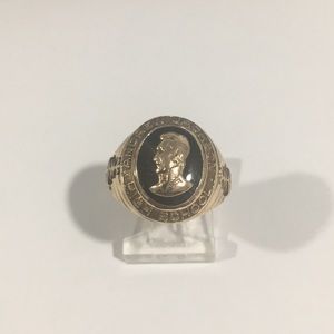 10k Yellow Gold Andrew Jackson High School Ring